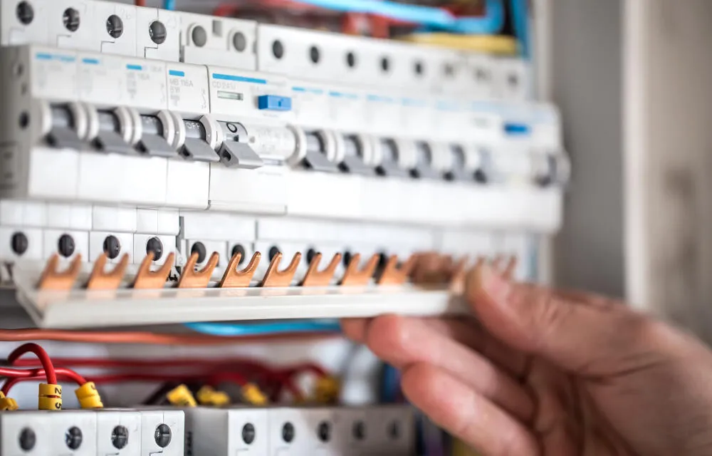 Instalações e manutenções elétricas no Rio e Grande Rio | Eletricista Instalações e manutenções elétricas no Rio e Grande Rio | Eletricista
